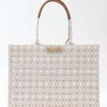 MINIMAL BEIGE TOTE